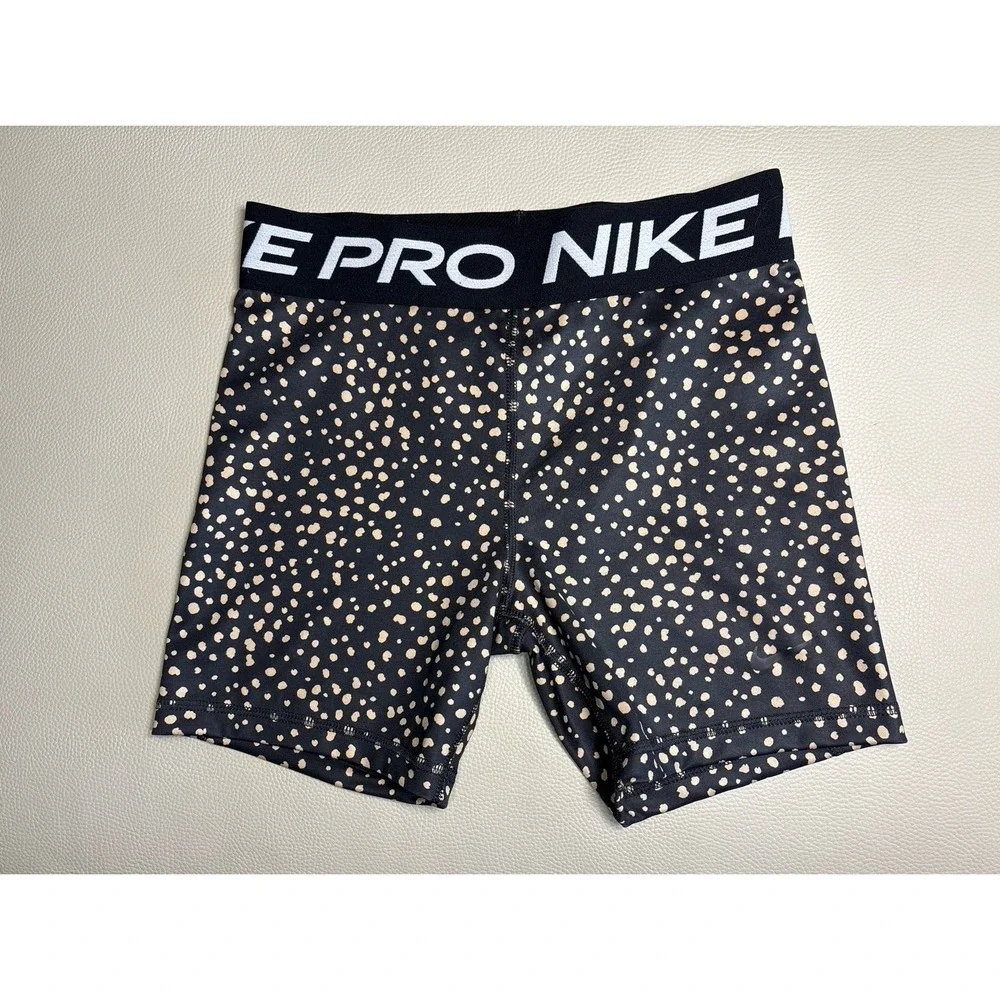Nike Pro Dri-FIT Girls Shorts XL Youth Black Gold Cheetah Print Athletic EUC
